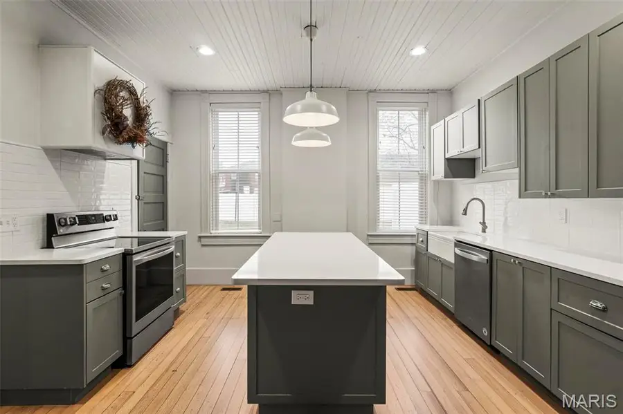 715 S Church Street, Belleville, IL 62220 - Image #3