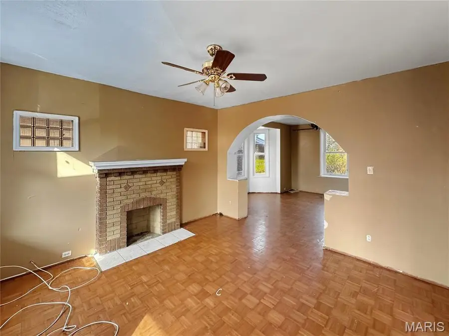 4427 Delor Street, Saint Louis, MO 63116 - Image #3