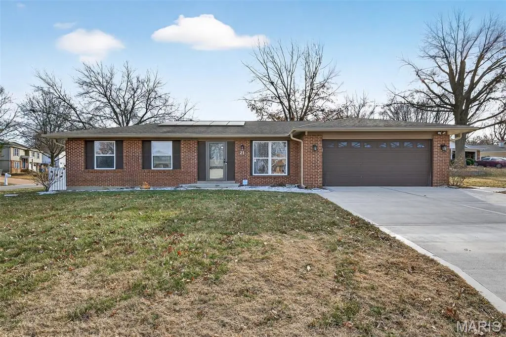 21 Lemon Tree Drive, Saint Peters, MO 63376 - Image #1