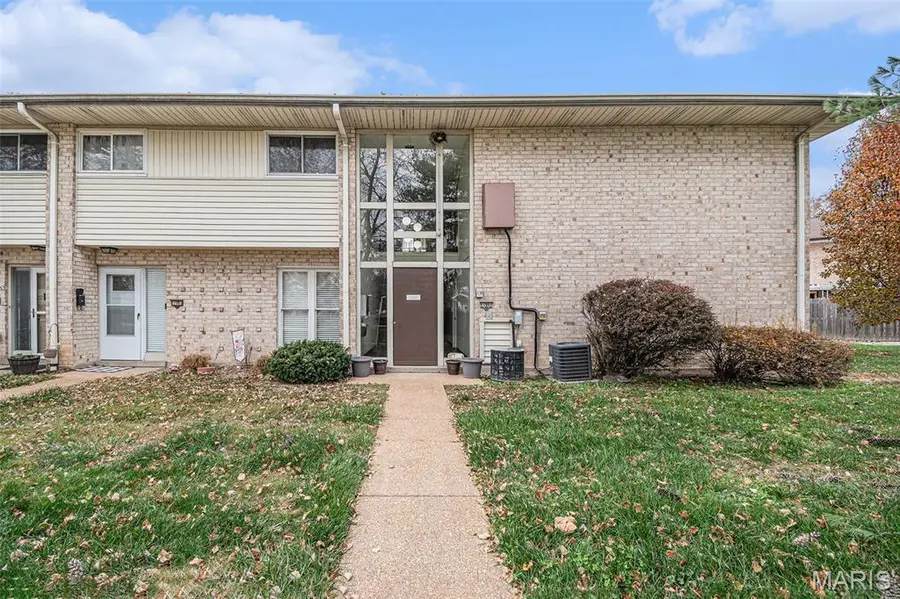 11951 Tesson Ferry Road #D, Saint Louis, MO 63128 - Image #2