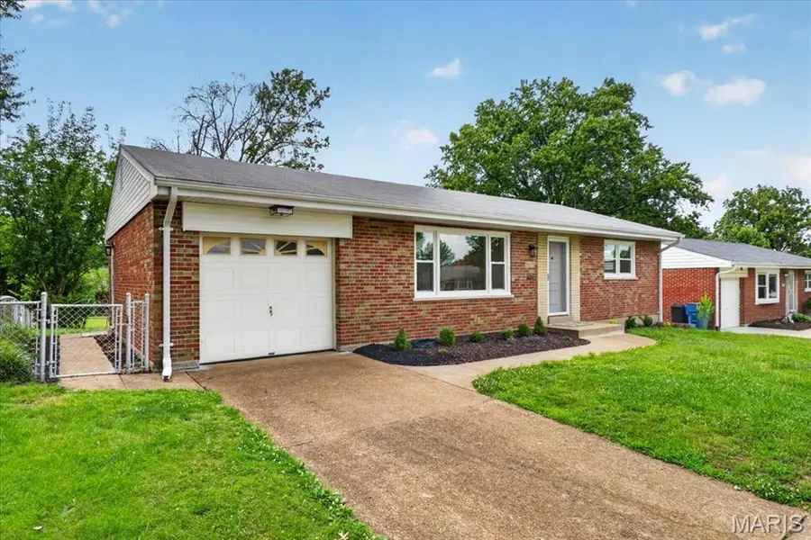 8419 Craighill Drive, Affton, MO 63123 - #2