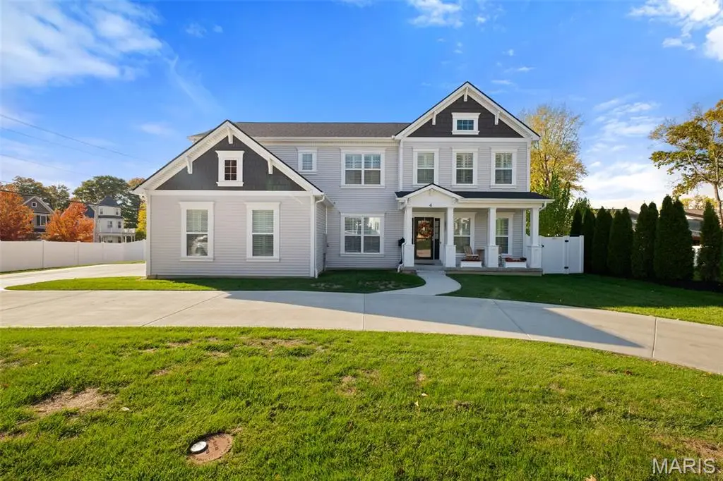 4 Hillcrest Place, Saint Louis, MO 63122 - Image #1