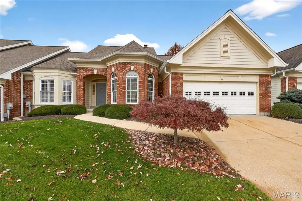 34 Picardy Hill Drive, Chesterfield, MO 63017 - Image #1