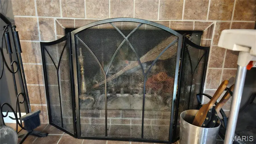 1130 Meadowgrass Court, Florissant, MO 63033 - Image #2