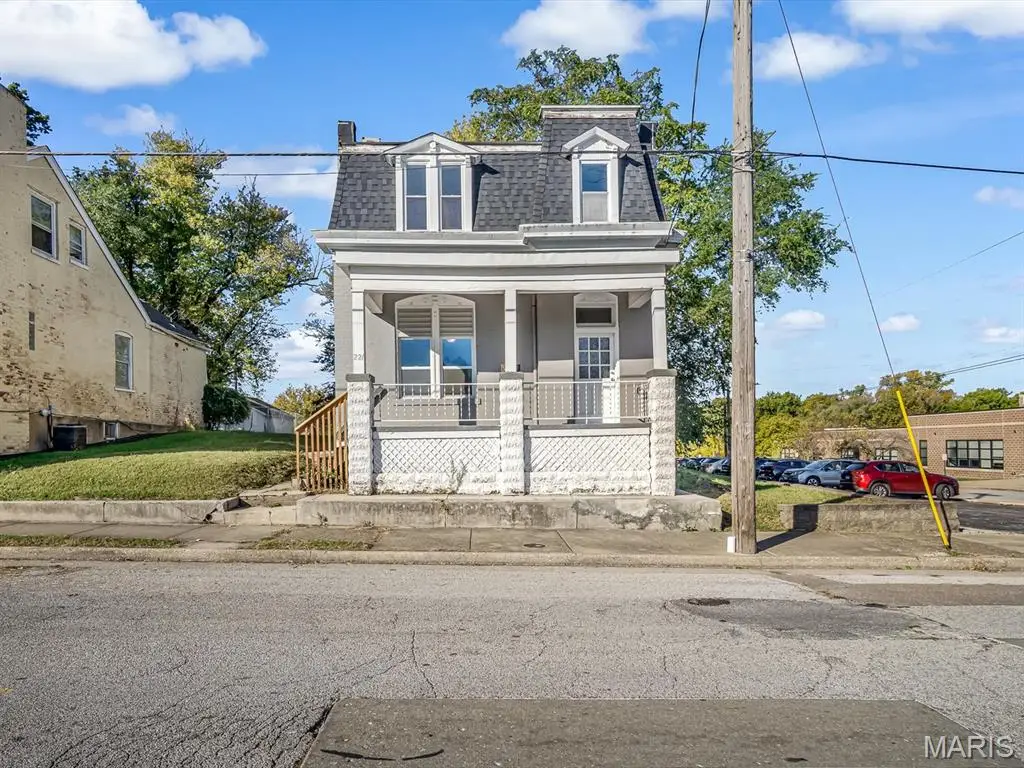 221 N 2nd Street, Belleville, IL 62220 - Image #1