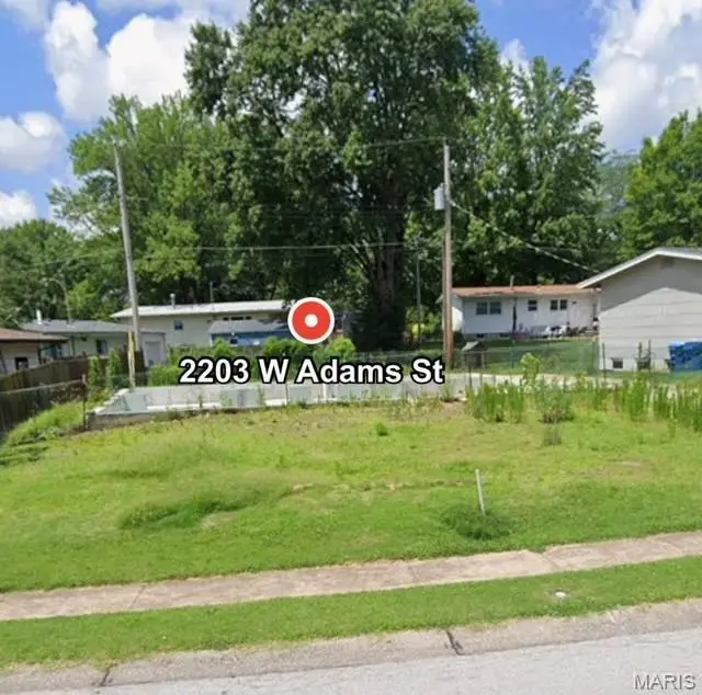 2203 W Adams Street, Saint Charles, MO 63301 - Image #1