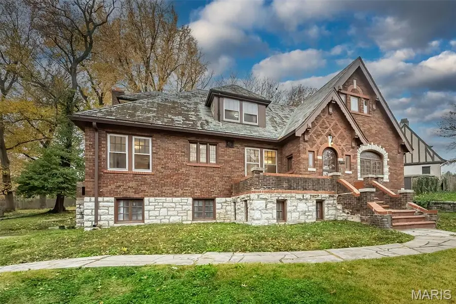 7280 South Roland Blvd, Pasadena Hills, MO 63121 - Image #2