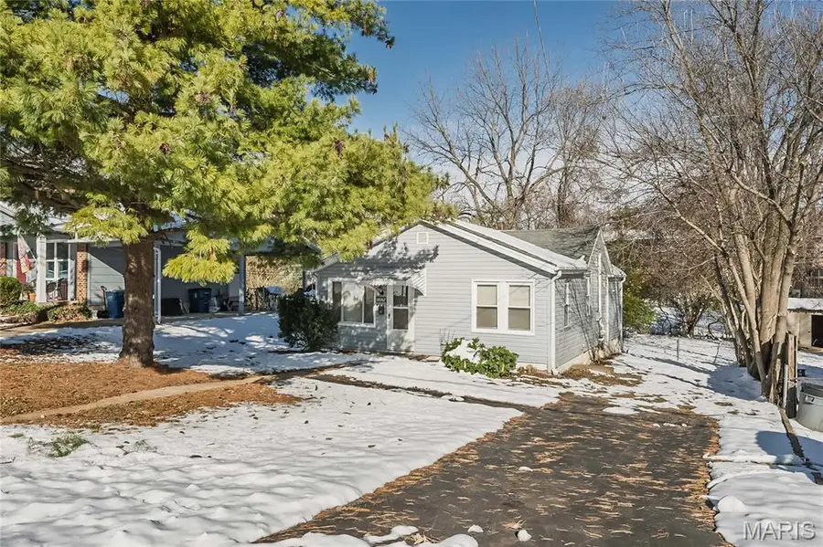 10267 Niblic Drive, Overland, MO 63114 - Image #2