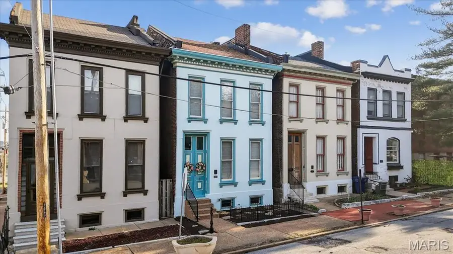 2143 Hickory Street, Saint Louis, MO 63104 - #2