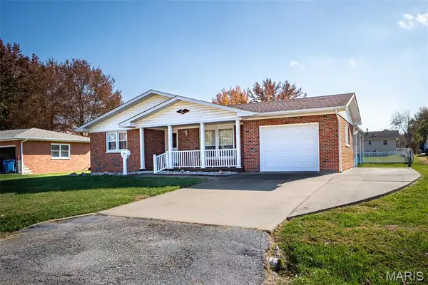 542 W 3rd Street, Trenton, IL 62293