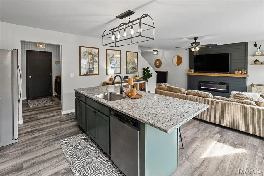 1973 Richmond Springs Lane, Belleville, IL 62220 - Image #3