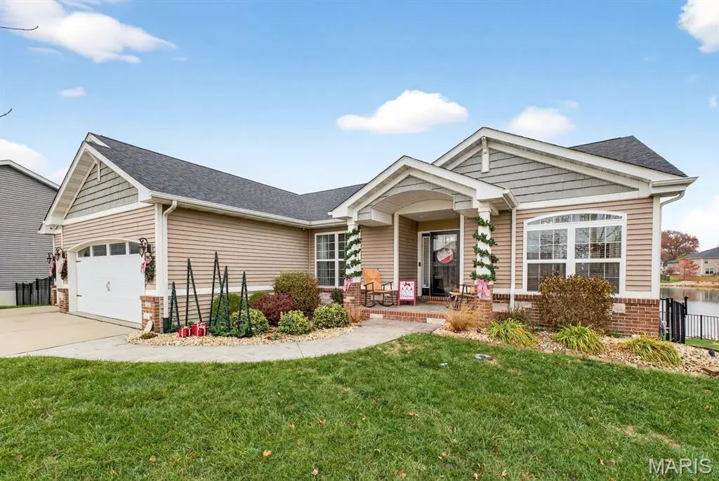 727 W 5th Street, Saint Jacob, IL 62281 - #1