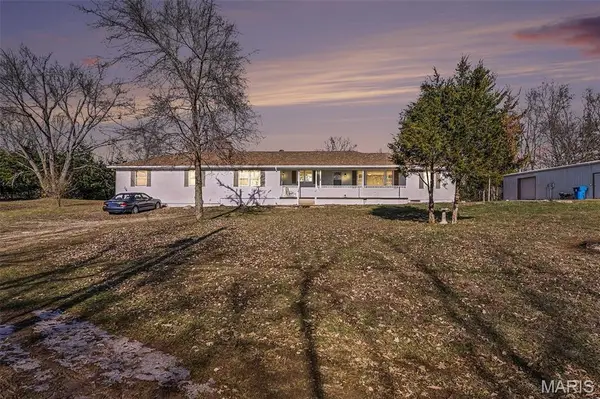 7601 Wildflower Lane, Dittmer, MO 63023