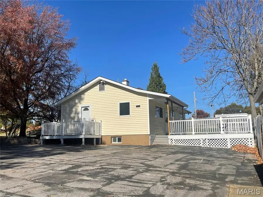 13 E Meadow Lane, Ellisville, MO 63021 - Image #3