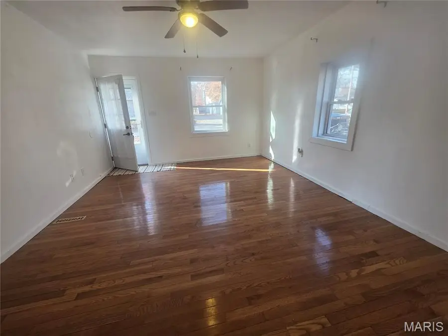 14 N High Street, Smithton, IL 62285 - Image #2