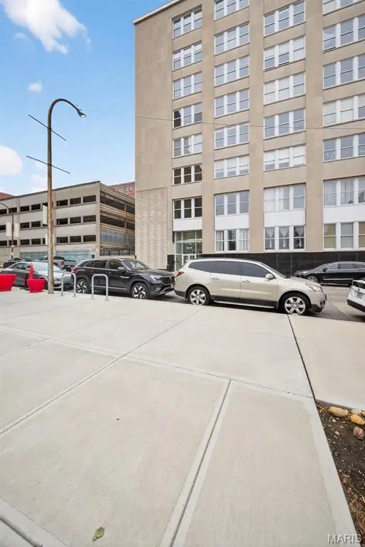 1511 Locust Street #610, Saint Louis, MO 63103 - Image #3
