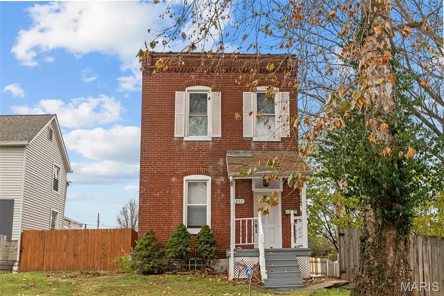 4267 Miami Street, Saint Louis, MO 63116 - Image #2