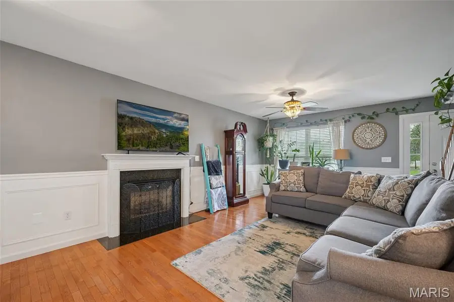 2307 Garden Lane, Festus, MO 63028 - Image #2