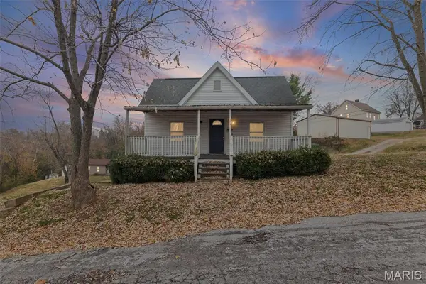 206 Maple Street, Chester, IL 62233