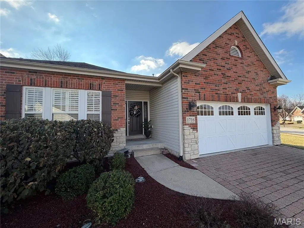 1716 Moss Rock Drive, Saint Charles, MO 63303 - Image #1