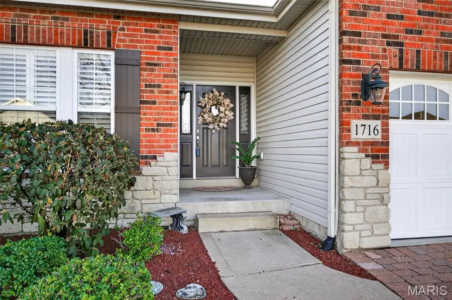 1716 Moss Rock Drive, Saint Charles, MO 63303 - #2