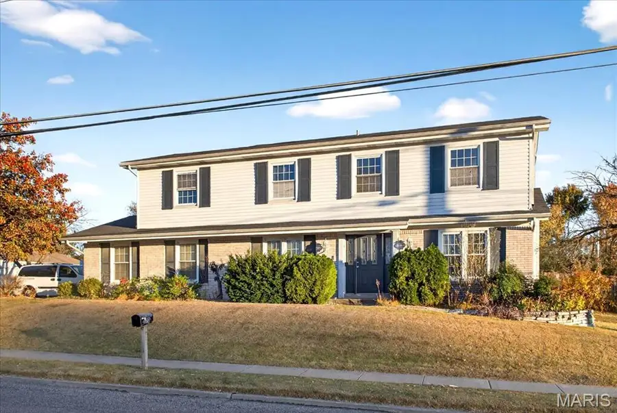 7060 Howdershell Road, Hazelwood, MO 63042 - Image #3