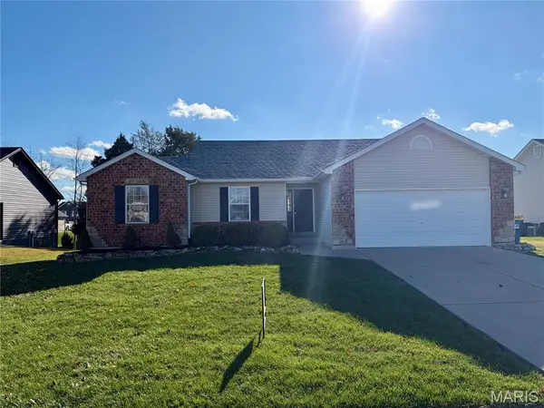 907 Warrior Ridge Court, Warrenton, MO 63383