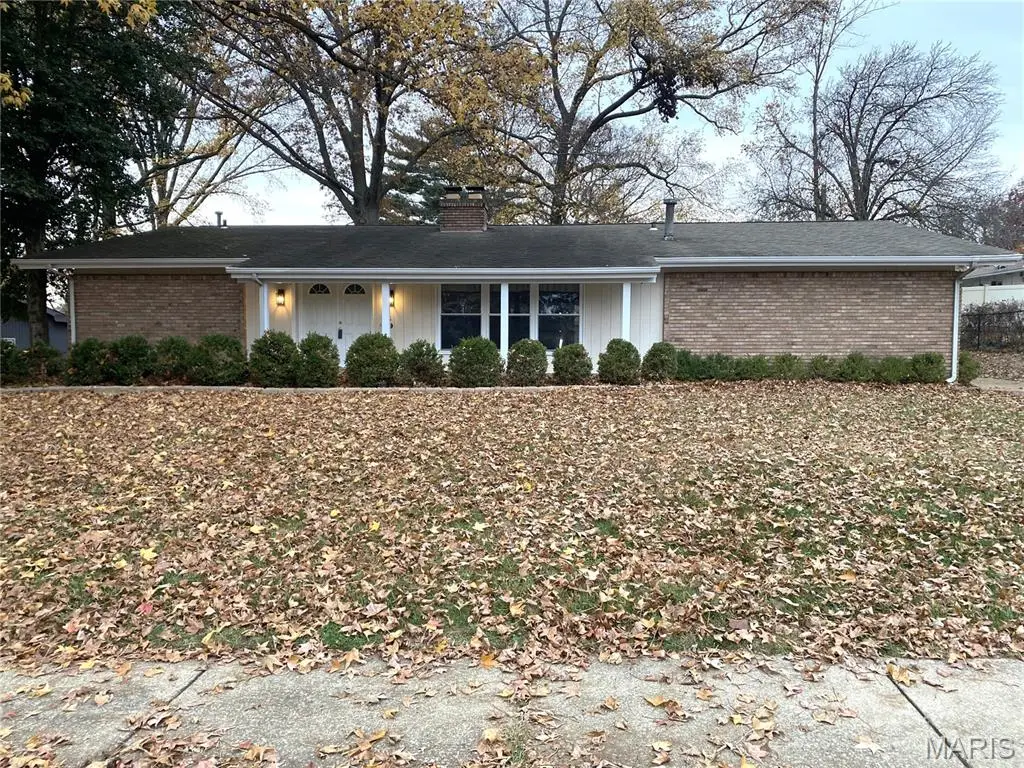 1559 Fontana Drive, Saint Louis, MO 63146 - Image #1