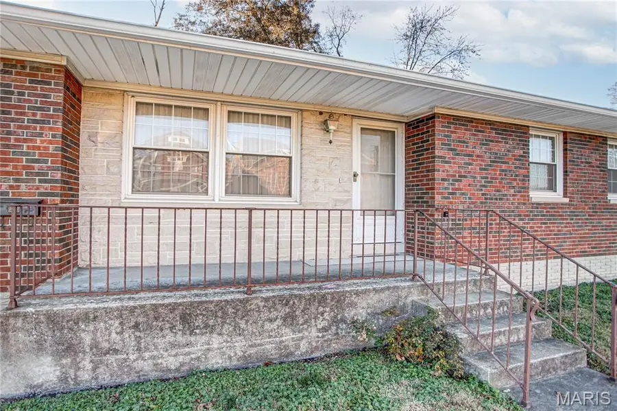 415 3rd Street, Carrollton, IL 62016 - Image #2