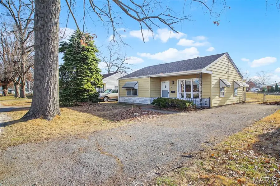 26 Union Road, Saint Louis, MO 63123 - Image #2