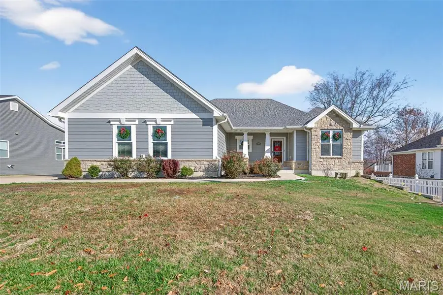 4915 Butler Hill Road, Saint Louis, MO 63128 - Image #2