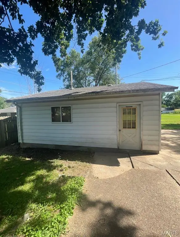 7925 South Rock Hill Road, Saint Louis, MO 63123 - Image #3