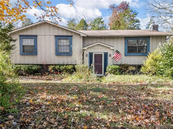3725 Laura Court, Byrnes Mill, MO 63051