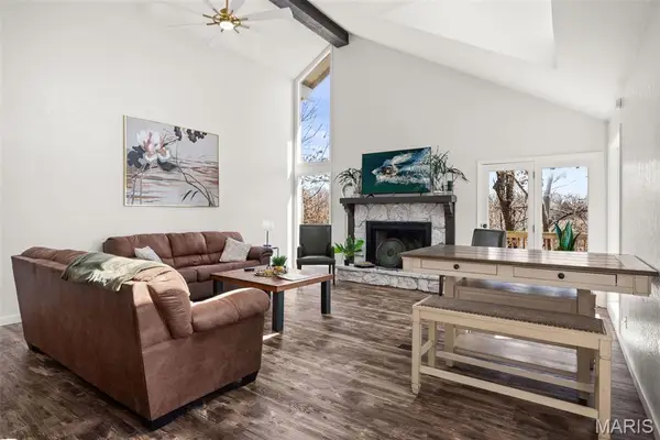 288 Bent Shadow Lane, Osage Beach, MO 65065