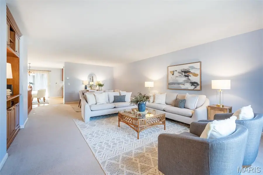 13114 Walden Woods Court, Saint Louis, MO 63146 - Image #2