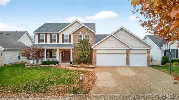 82 N Hillview Drive, St Peters, MO 63376