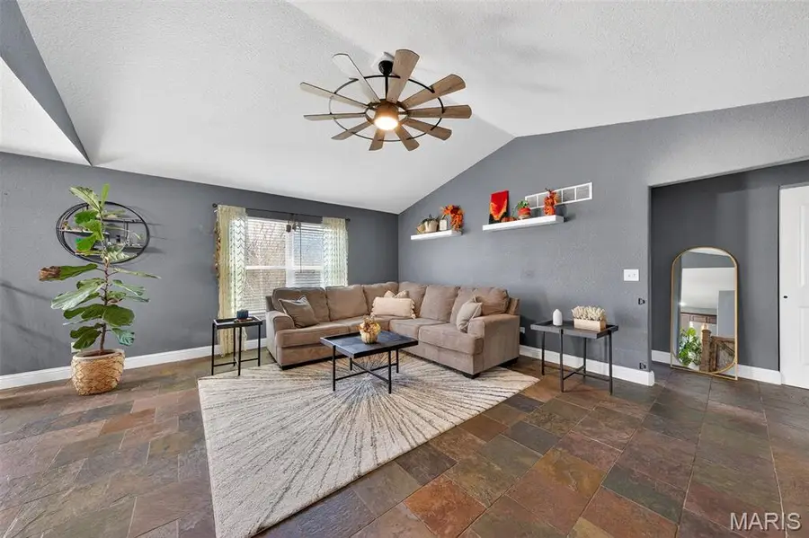 408 Godsey Drive, Union, MO 63084 - Image #3