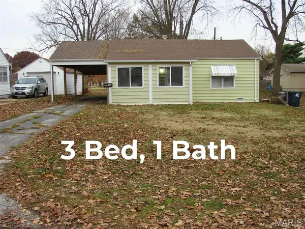 206 N Walnut Street, Mount Olive, IL 62069