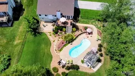 7749 Meadow View Circle, Union, MO 63084