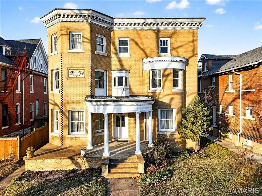 5103 Waterman Boulevard, Saint Louis, MO 63108 - Image #1