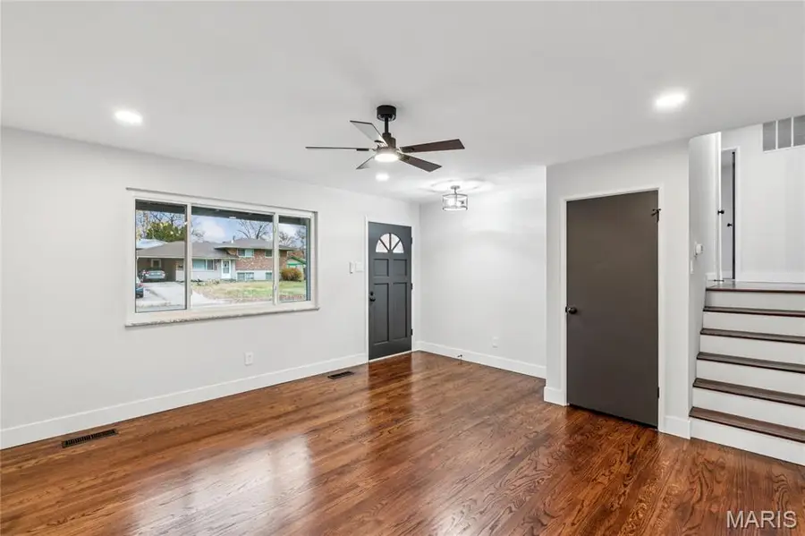 1910 Apple Blossom Court, Florissant, MO 63031 - Image #3