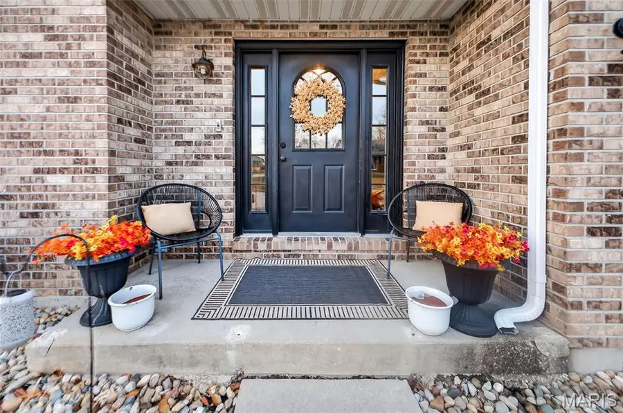 101 E Harrisonville Drive, Valmeyer, IL 62295 - Image #2