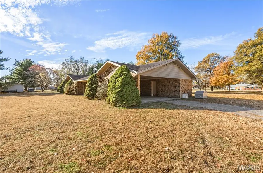 139 Pharris Ridge Drive, Sikeston, MO 63801 - Image #2