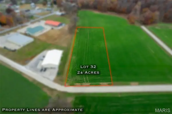 225 Ervin L Dumey Drive, Benton, MO 63736