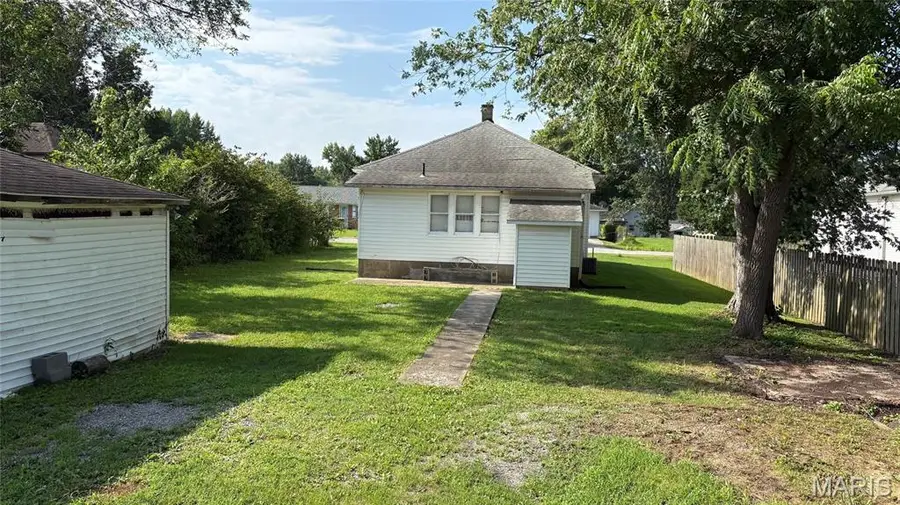 306 W Plum, Percy, IL 62272 - #2