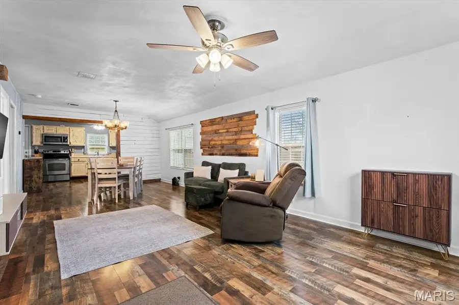 2428 Iowa Street, Granite City, IL 62040 - Image #3