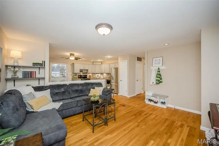 1528 Coachway Lane, Hazelwood, MO 63042 - #3