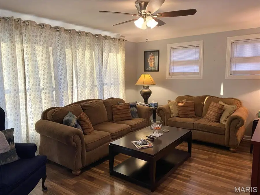 308 N 35th Street, Belleville, IL 62226 - Image #2