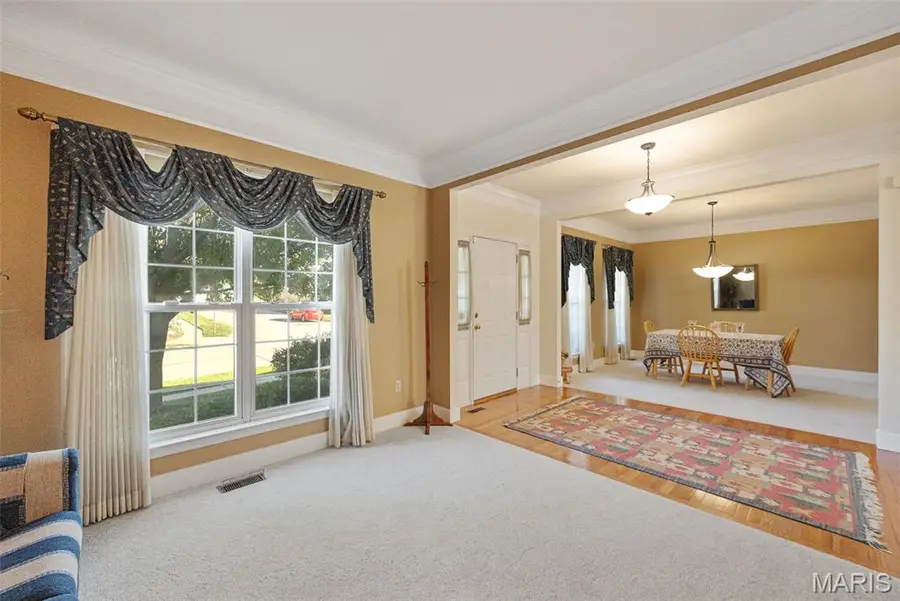 6129 Arbor Green Drive, Oakville, MO 63129 - #3