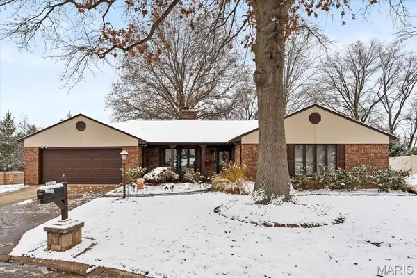 2213 Wendy Way Drive, Belleville, IL 62221